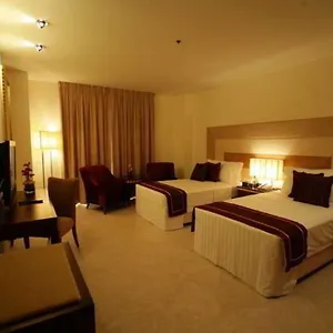 4* Hotel Belvedere Court Deluxe